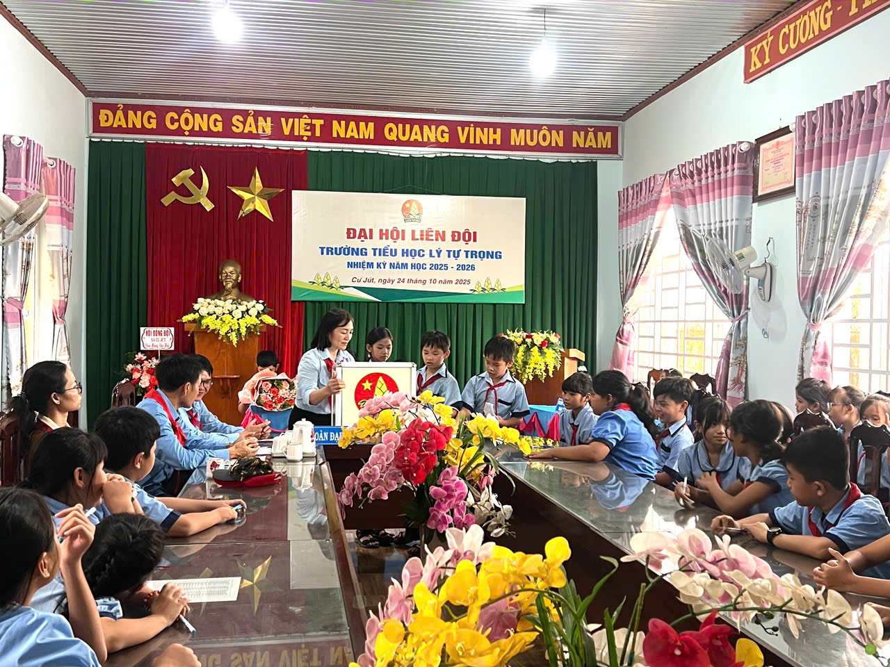 bỏ phiếu