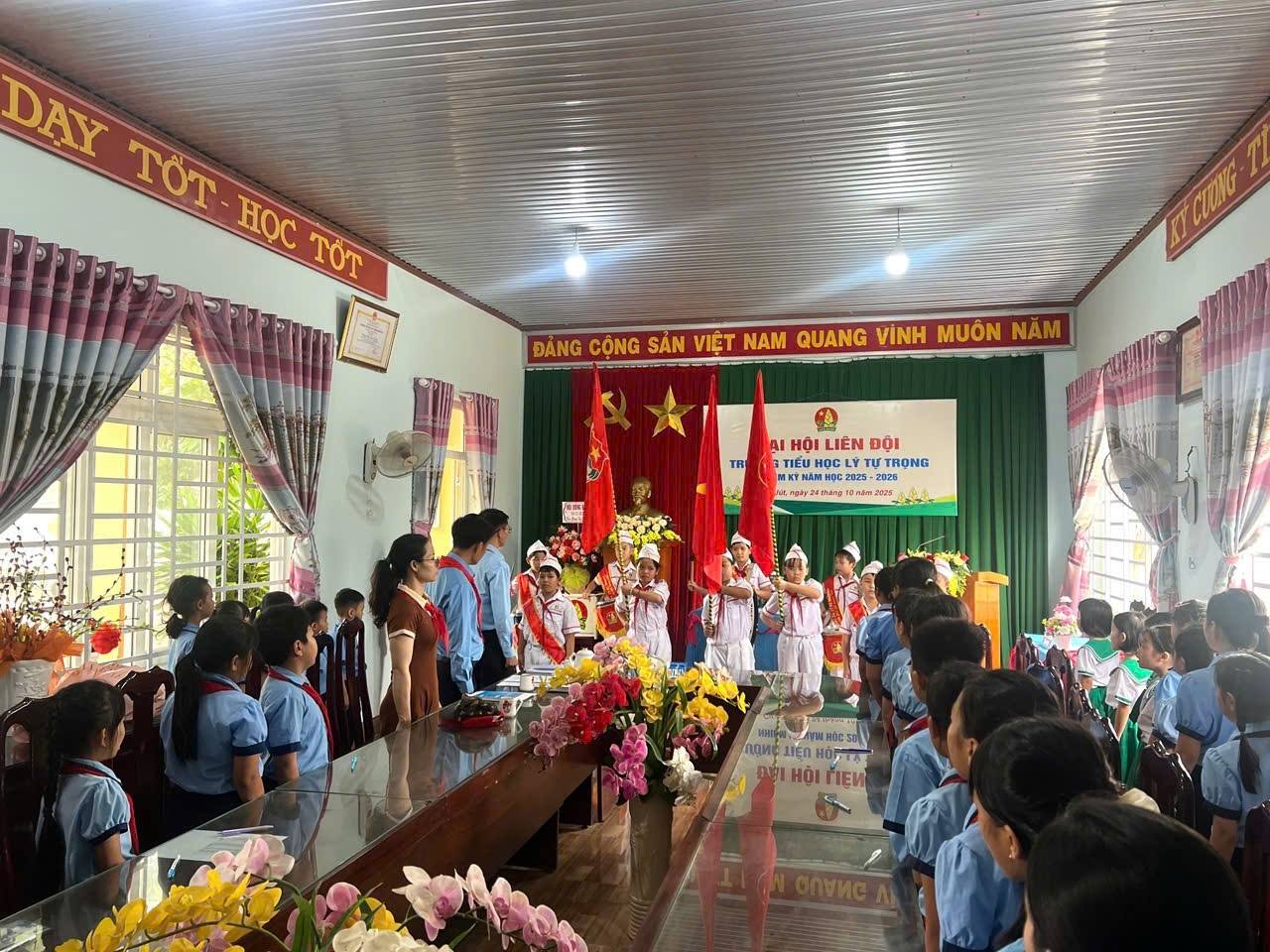 lễ chào cờ